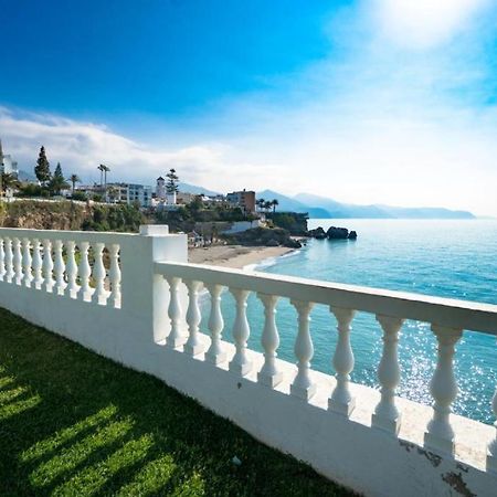Palmeras 9 Menyber Nerja Esterno foto